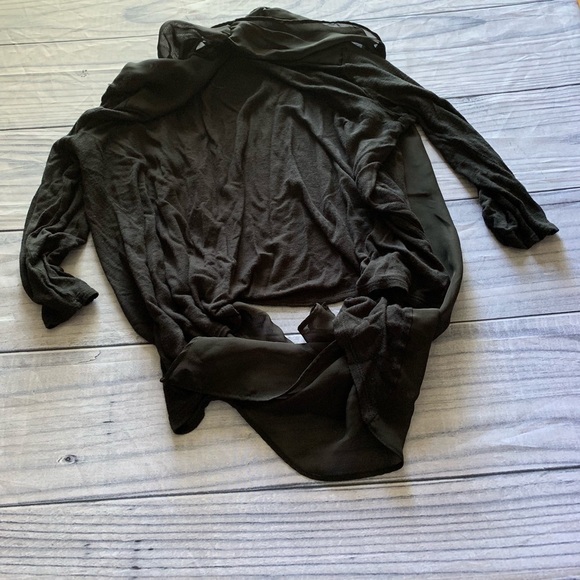 ✅HOST Pick✅ AB Studio Cardigan, Size Medium - Picture 2 of 8